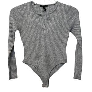 FOREVER 21 HIGH-RISE LONG SLEEVE RIBBED KNIT BODYSUIT, WOMENS, L, GREY, SNAPS